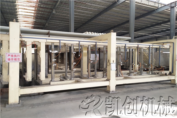 郑州东区30万立方加气混凝土生产线生产现场