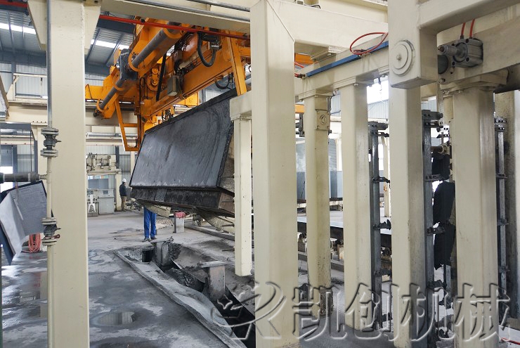 云南永平加气块设备生产现场