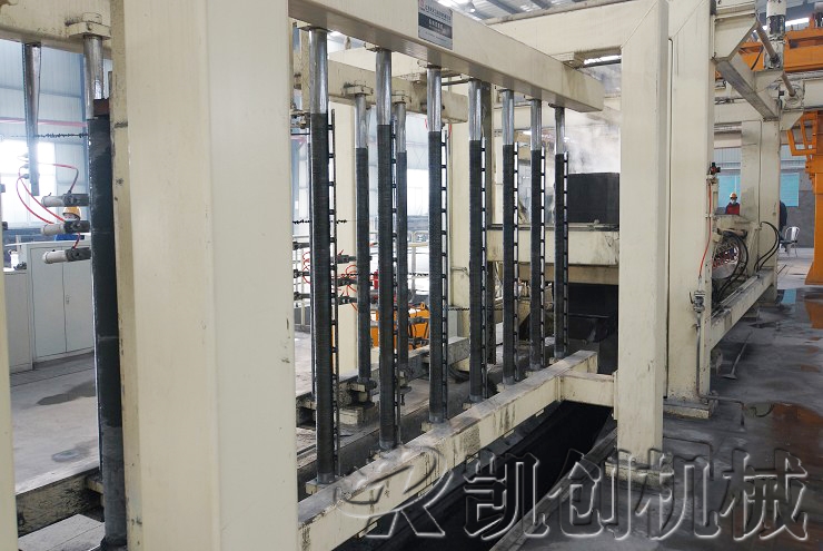 云南永平加气块设备生产现场