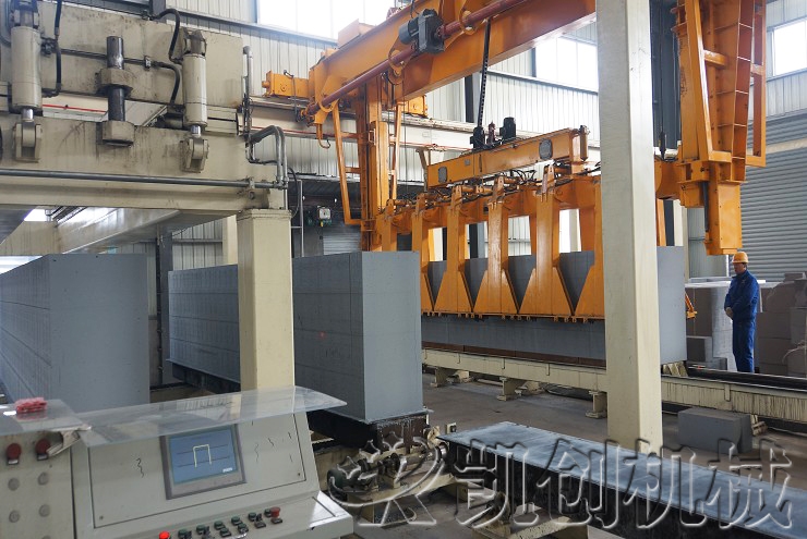 甘肃酒泉加气块设备生产现场