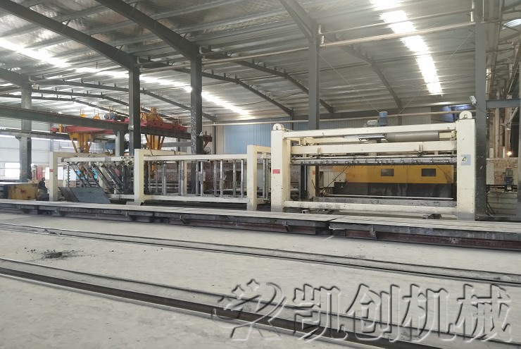 河南新郑加气混凝土设备生产现场