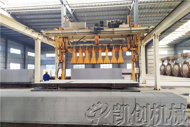 郑州东区30万立方加气混凝土生产线生产现场