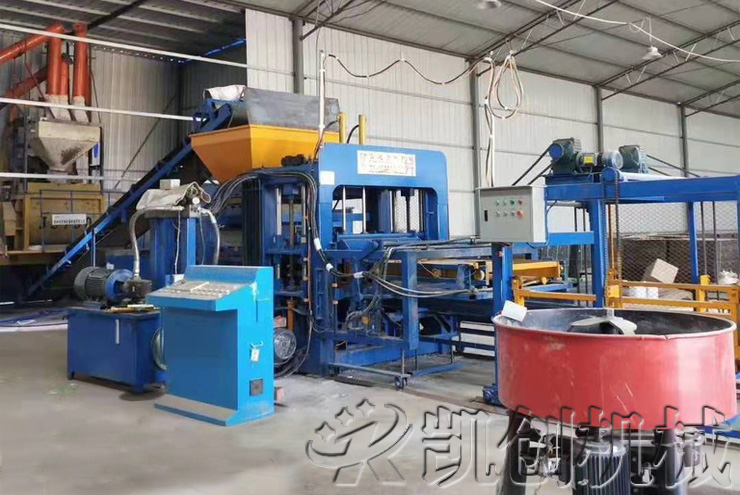 内蒙古砌块砖机生产现场