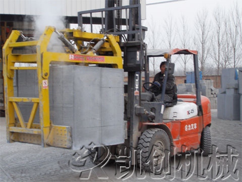 加气块抱砖机