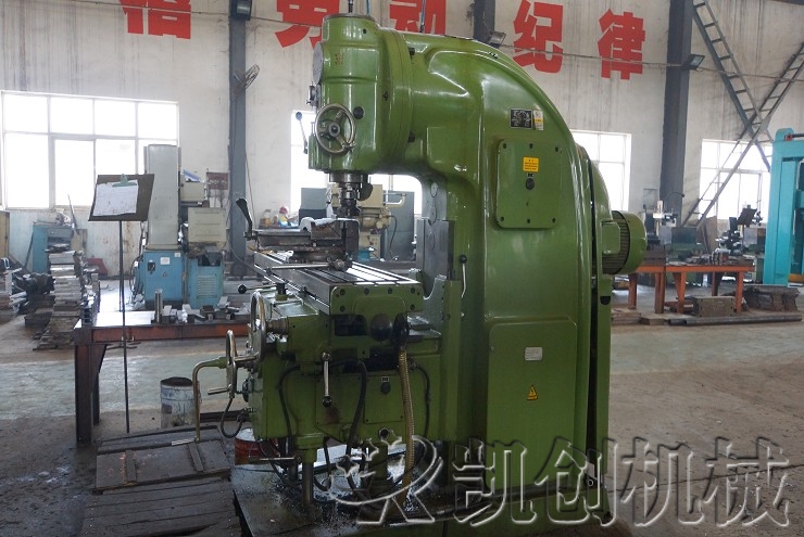 车间加工生产设备--立式镗床