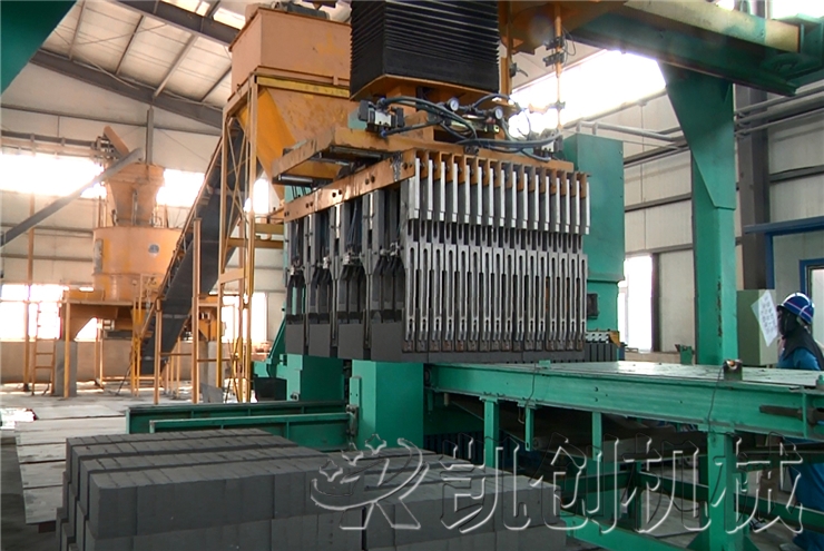 吉林白城年产1.2亿块粉煤灰蒸养砖生产线