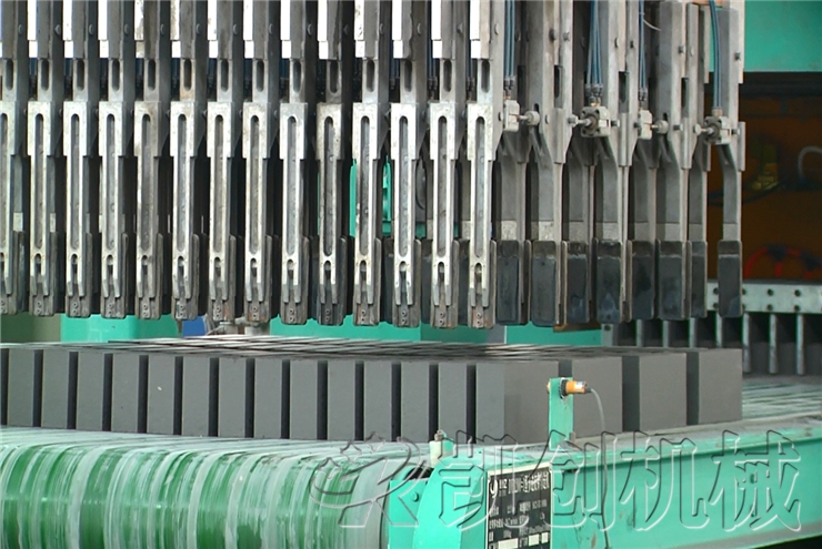 新疆荷田年产1亿块灰砂砖生产线