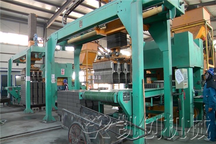 吉林白城年产1.2亿块粉煤灰蒸养砖生产线