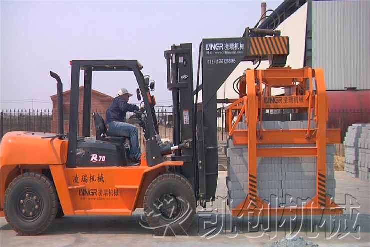 吉林白城年产1.2亿块粉煤灰蒸养砖生产线