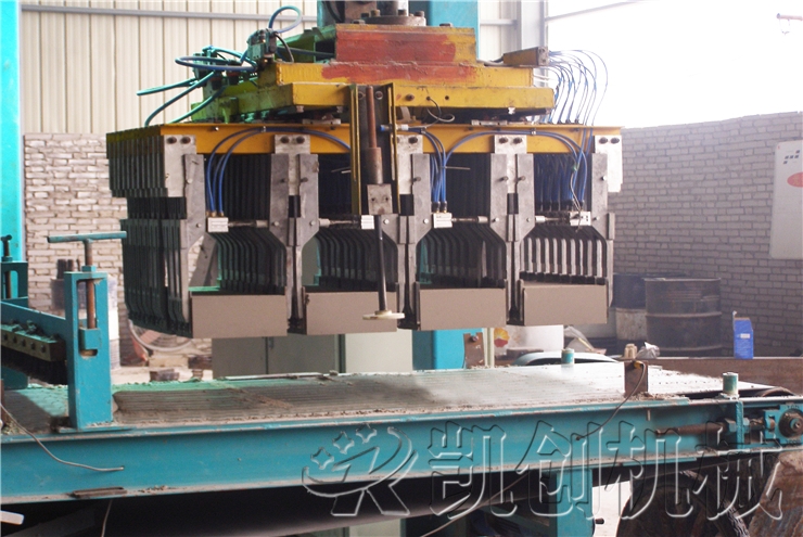 吉林延吉5000环保砖生产线现场