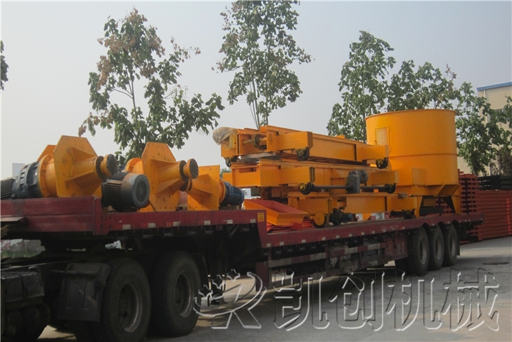 发往哈萨克斯坦砖机设备发货现场