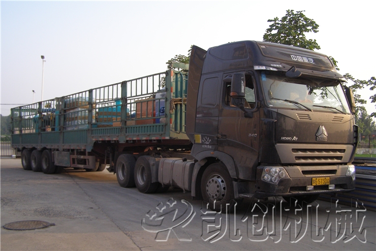 山西大同粉煤灰蒸压砖生产线辅机发货现场