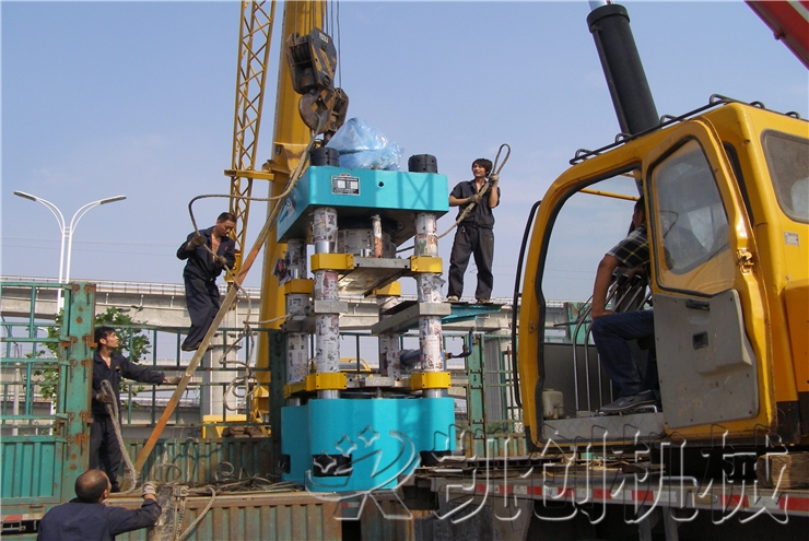 湖南安化KCZ850液压砖机发货现场