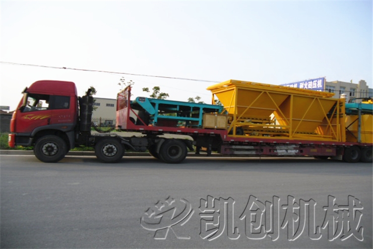 山西粉煤灰蒸压砖生产线设备发货现场