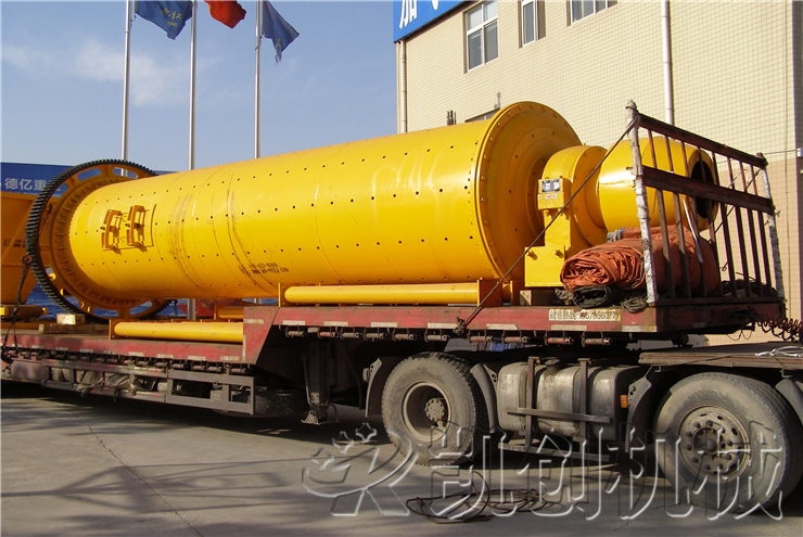 四川成都蒸压砖设备辅机设备发货现场