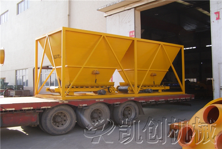 四川成都蒸压砖设备辅机设备发货现场