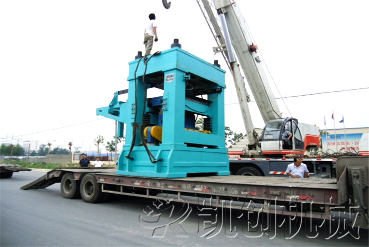 新疆大型灰砂砖机发货现场