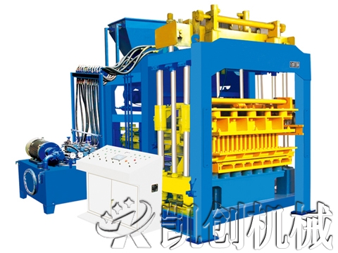 砌块成型机